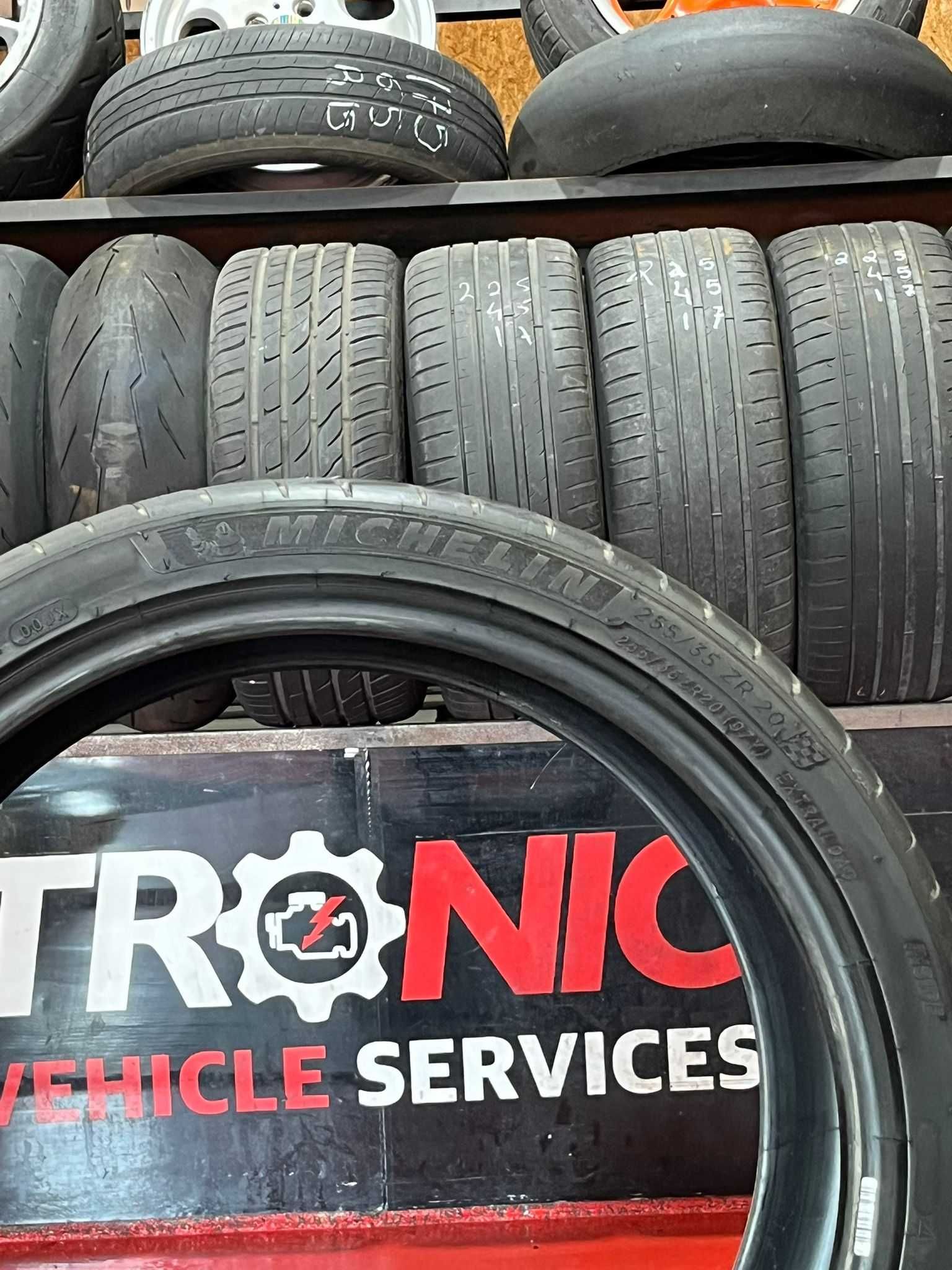 Michelin Pilot Sport 4 S - 255/35 ZR 20