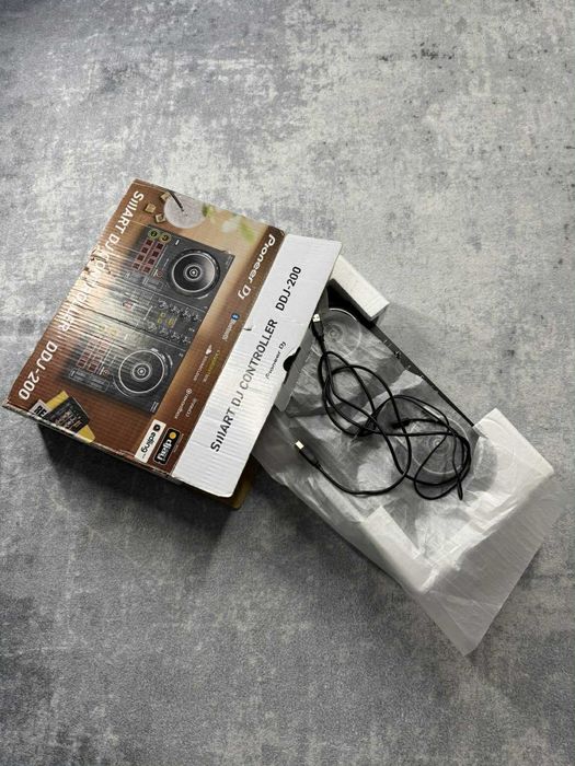 Konsola DJ Pioneer DDJ-200