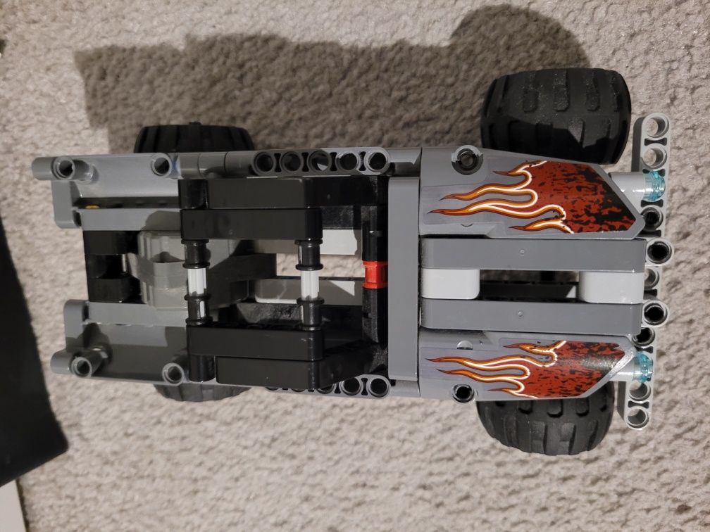 Lego Technic 42090