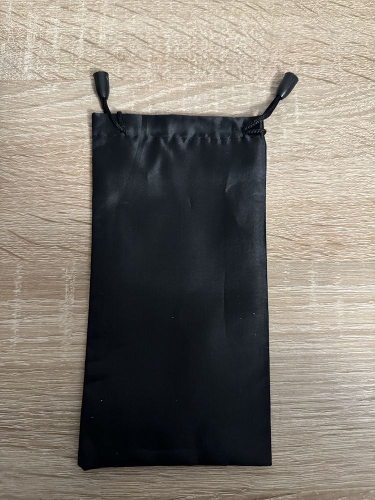 NOWY Woreczek do okularów etui