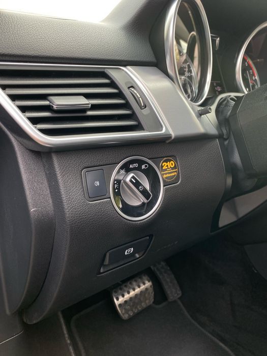 Mercedes Benz M-Klass Blue TEC 4Matic 2012 рік