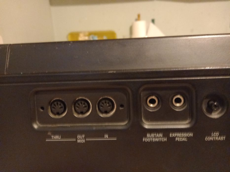 Roland G-600 pianino 61 klawisze