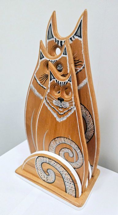 Na prezent koty na deskach