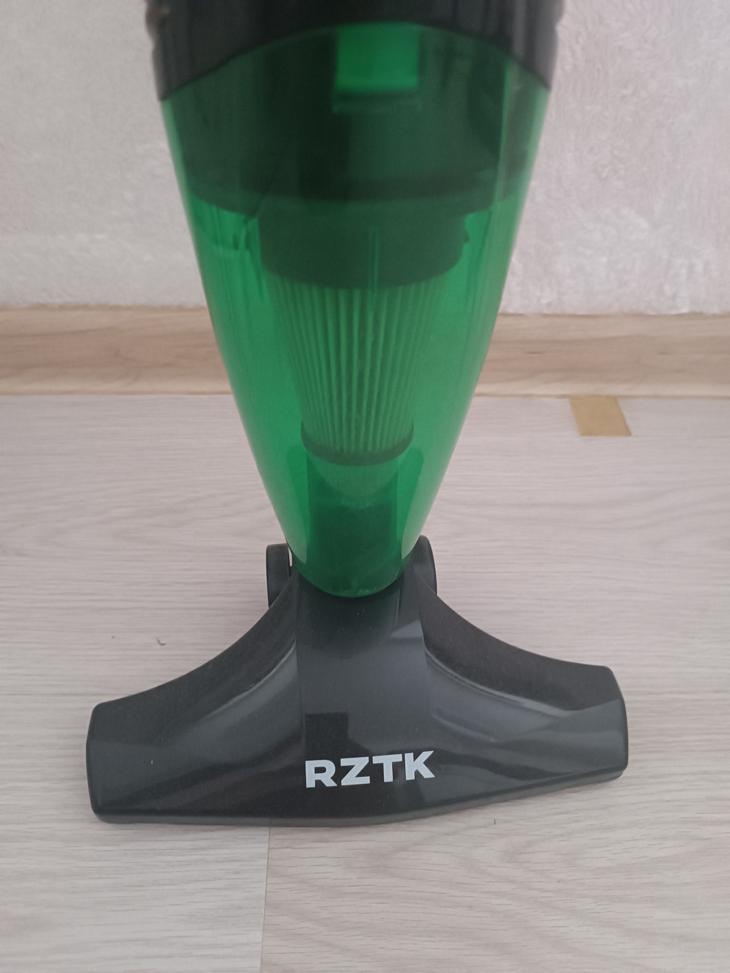 Пилосос RZTK побутовий