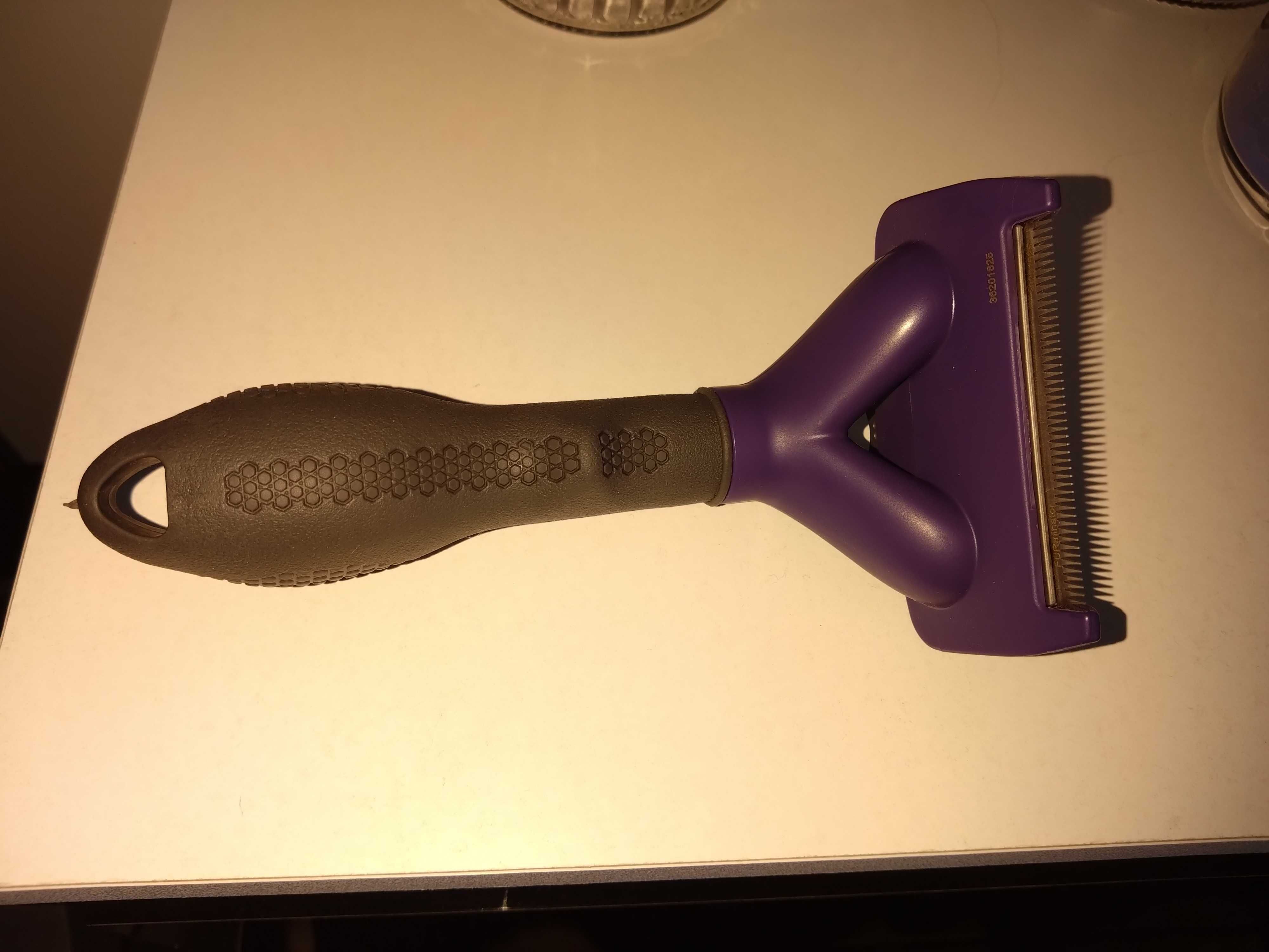 sprzedam furminator dla kota lub psa