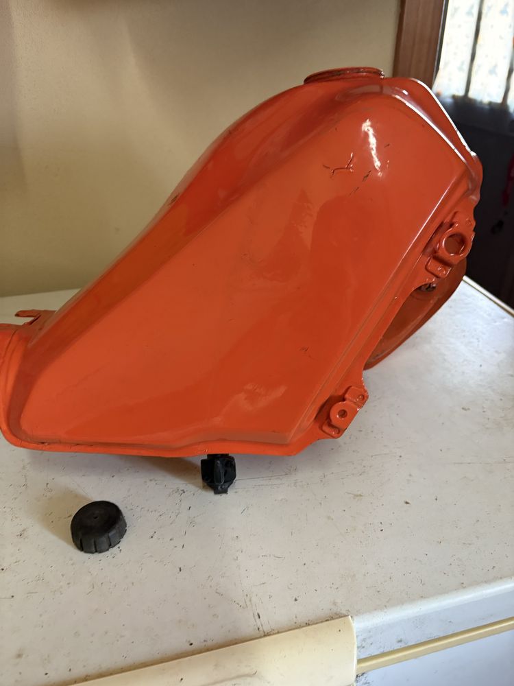 Deposito de gasolina da yamaha dt125lc de 1986