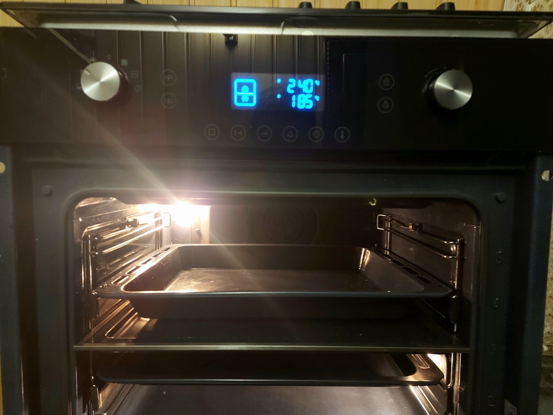 Електродуховка Samsung dual cook, Електрична піч з Європи