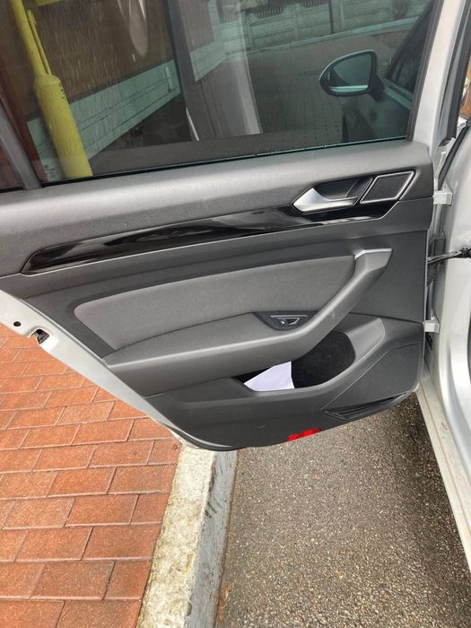 Накладка салон Volkswagen B8 2015-2019