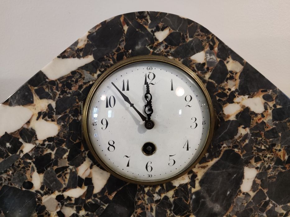 Conjunto grande relógio antigo de corda (arte deco) em pedra