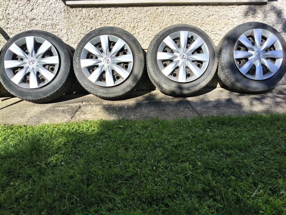 Sprzedam koła zimowe do Toyota Avensis T25