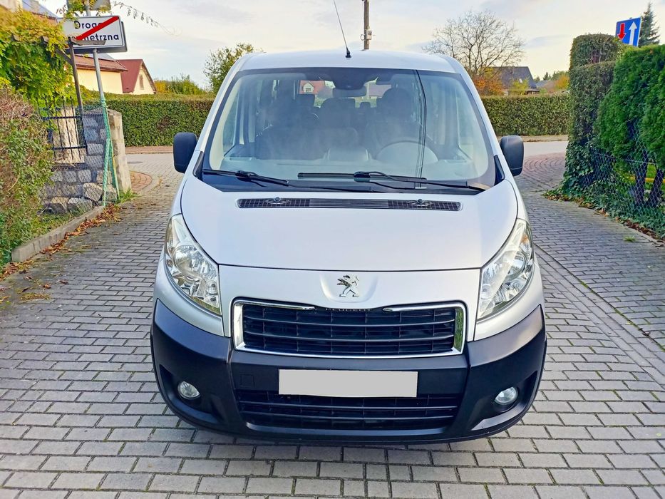 Ideał Peugeot Expert Lift 2014r 2.0 HDI 9 osobowy Long/Długi Oryginał