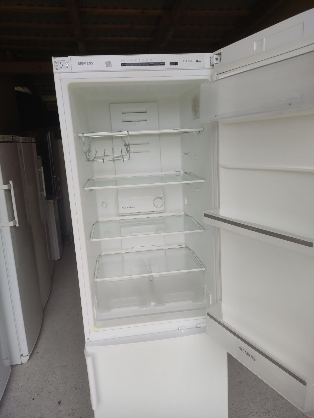 Siemens No Frost двох камерний холодильник б.у з Європи