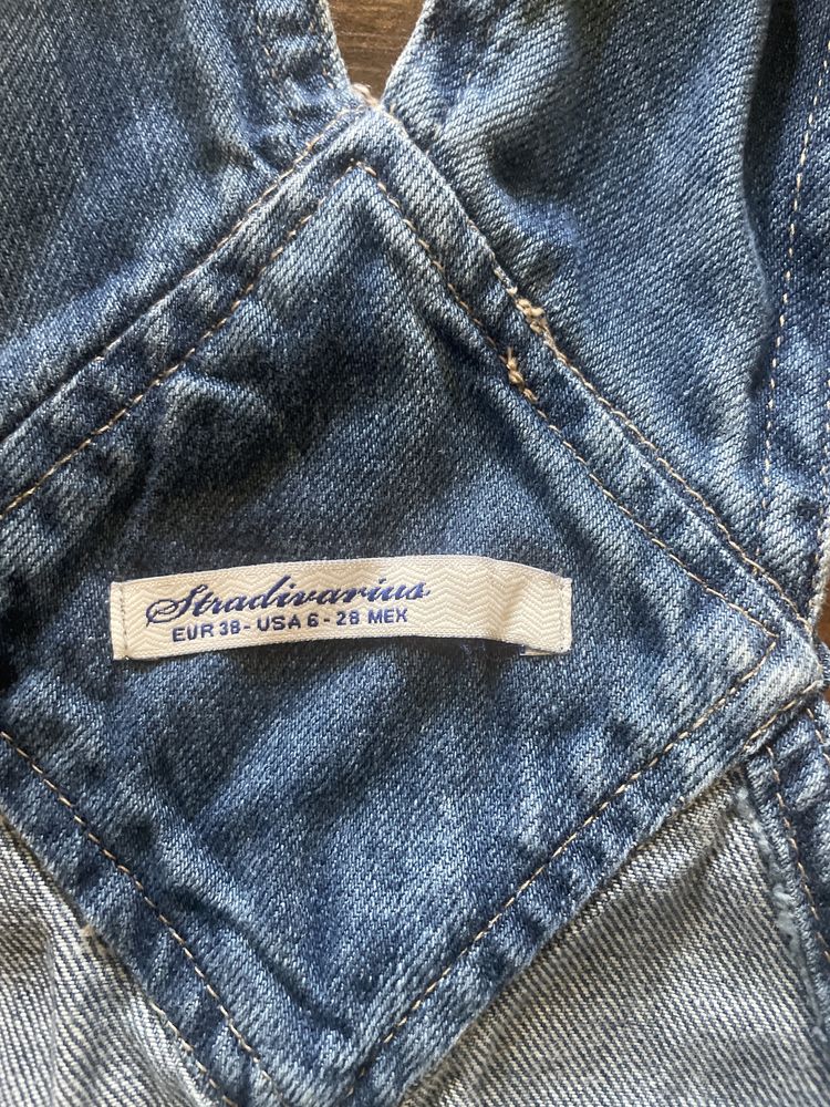 Stradivarius ogrodniczki jeansowe 38
