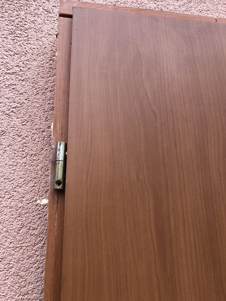 Дерев‘яні двері