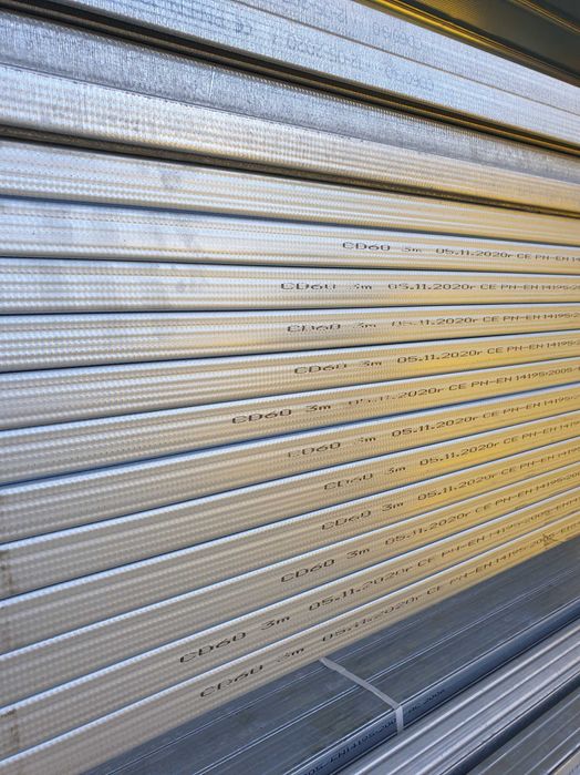 Profil ścienny CD 60x30