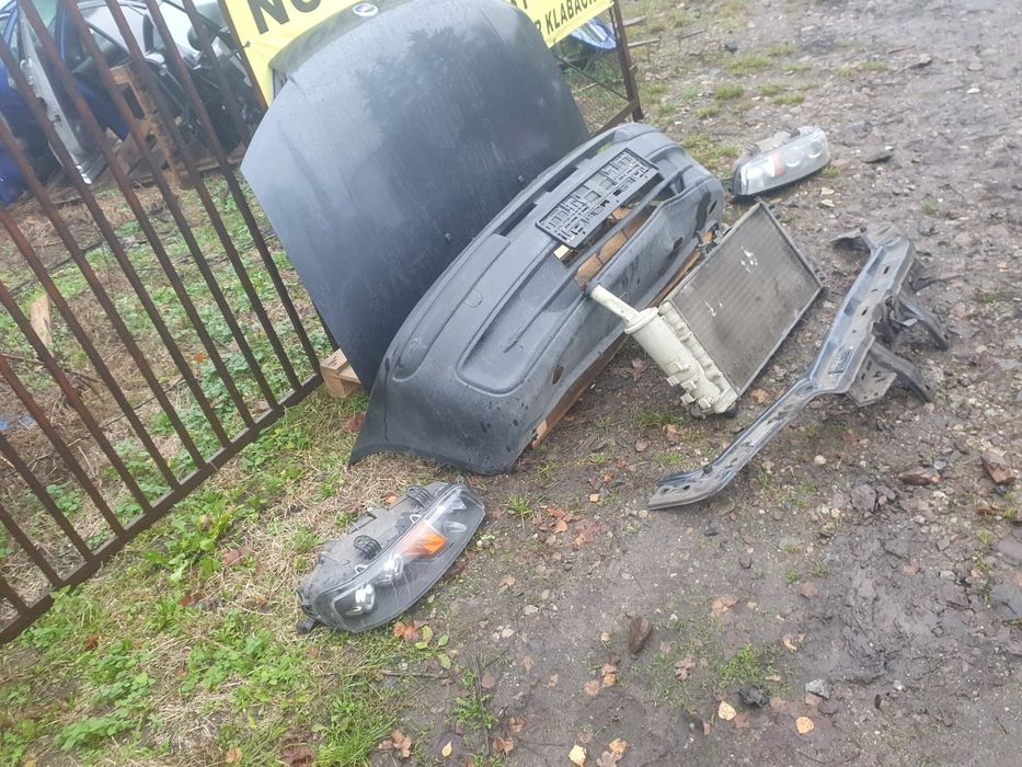 Fiat Punto II benzyna chlodnica zderzak maska lampa reflektor pas