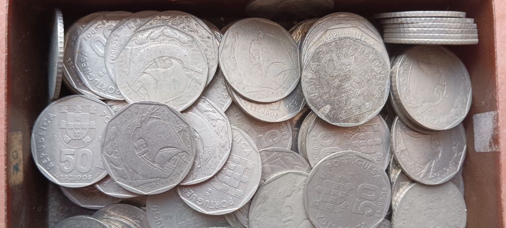 Moedas de 50 escudos