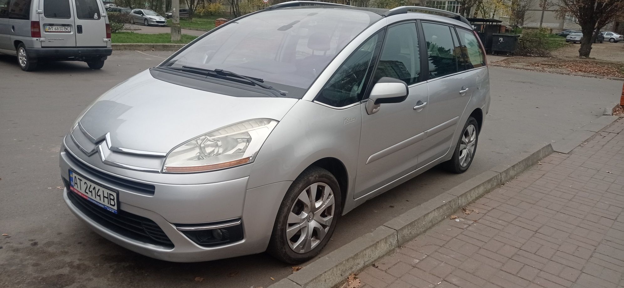 Citroen C4 grand picasso 2009р 1.6 дизель РОБОТ