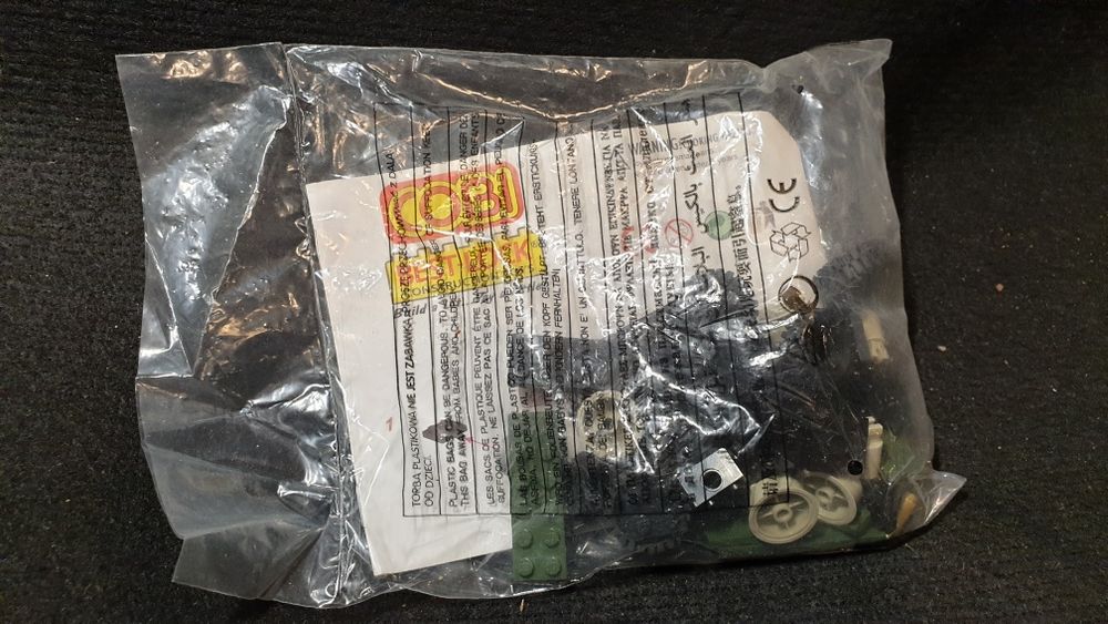 Klocki COBI Działo bojowe i helikopter