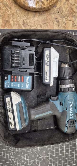 Wiertarko wkrętarka Makita + 2 akumulatory i ładowarka