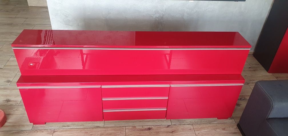 Szawki tv wymiary długość 180 cm