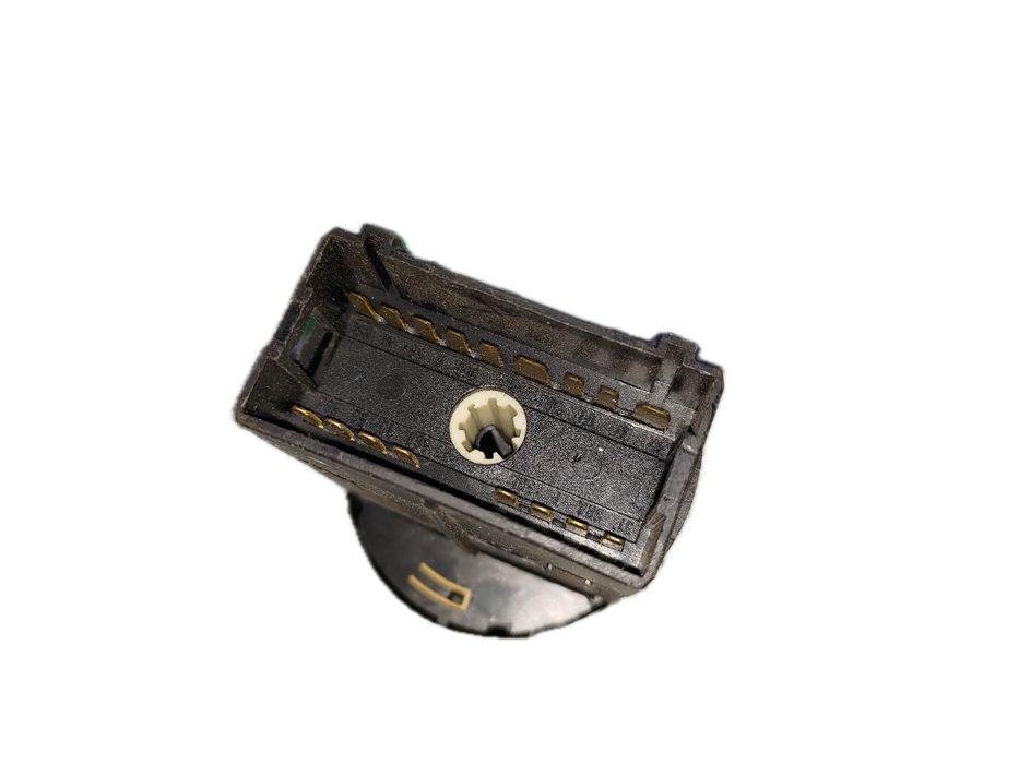 Botão / interruptor de luzes VOLKSWAGEN Golf IV (1J1)