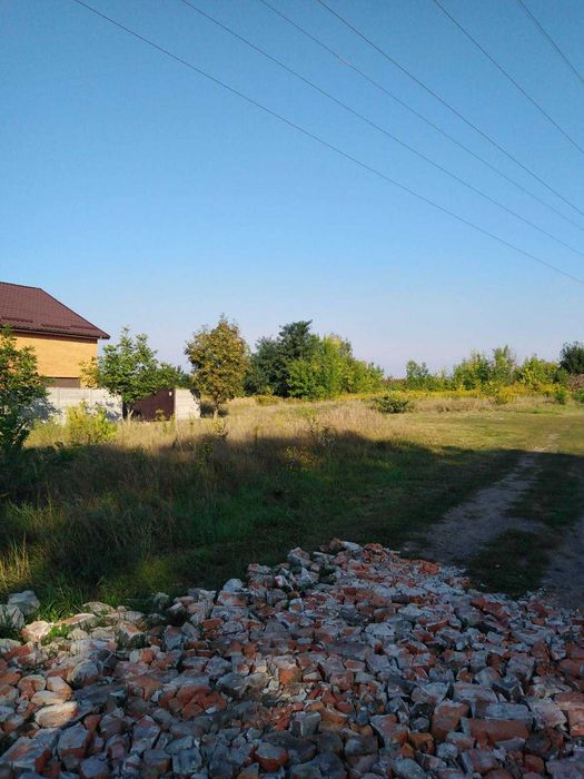 Продам ровный  участок