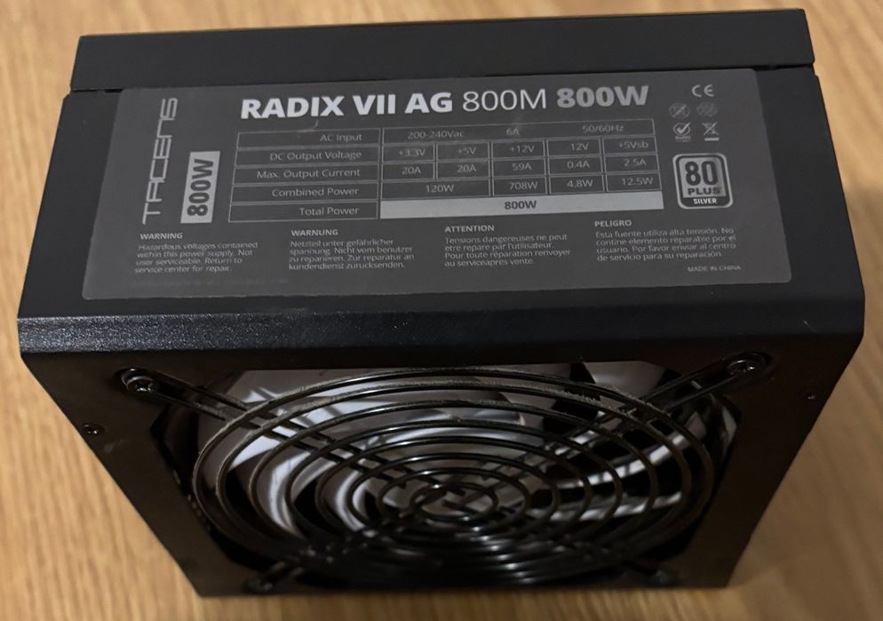 Fonte de alimentação 800W