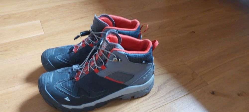 Buty turystyczne Quechua r. 36