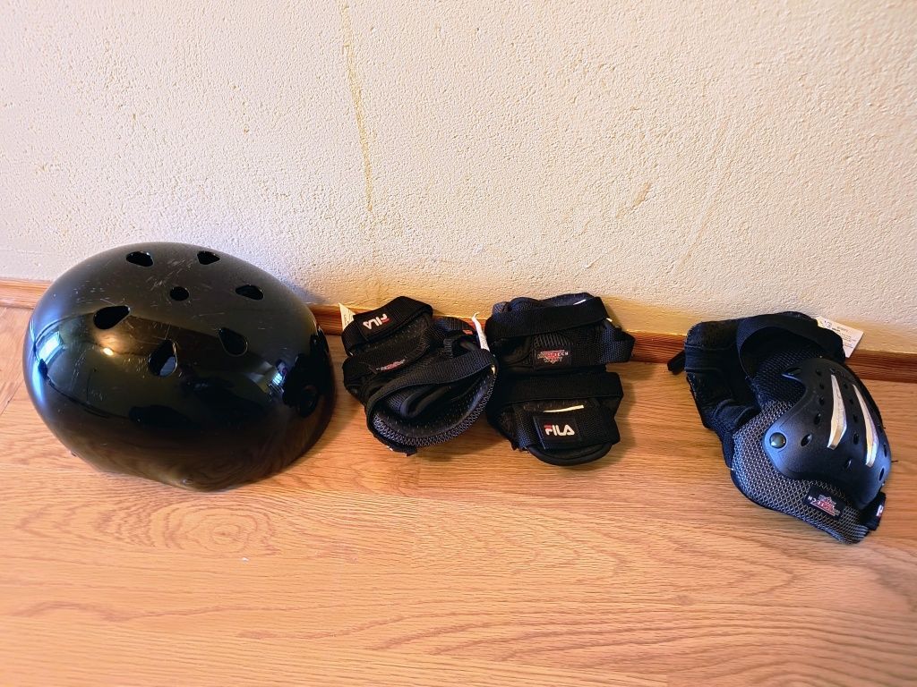 Rolki Powerslide Zoom 100 -komplet.ochraniaczy plus kask