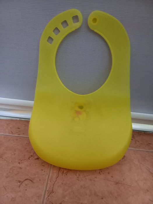 Слюнявчик/нагрудник/ силіконовий