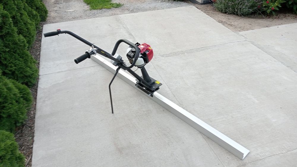 Wynajem Listwa wibracyjna łata 2.4m