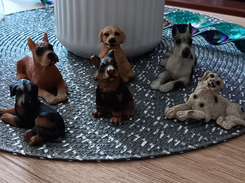 Figurki psów pieski  6 sztuk dog dalmatyńczyk dekoracja do domu