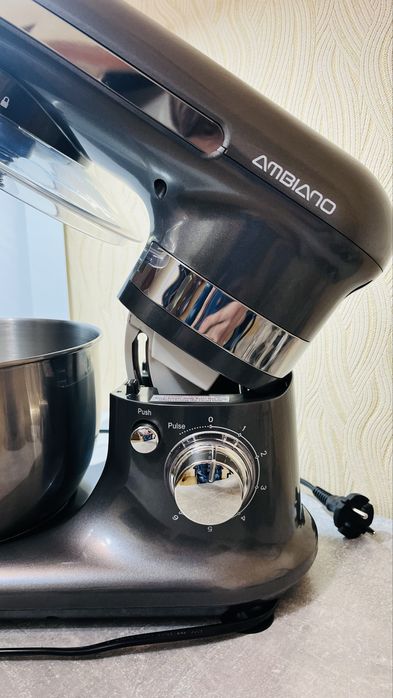 Міксер Ambiano з чашою ,насадки,потужність 600 W