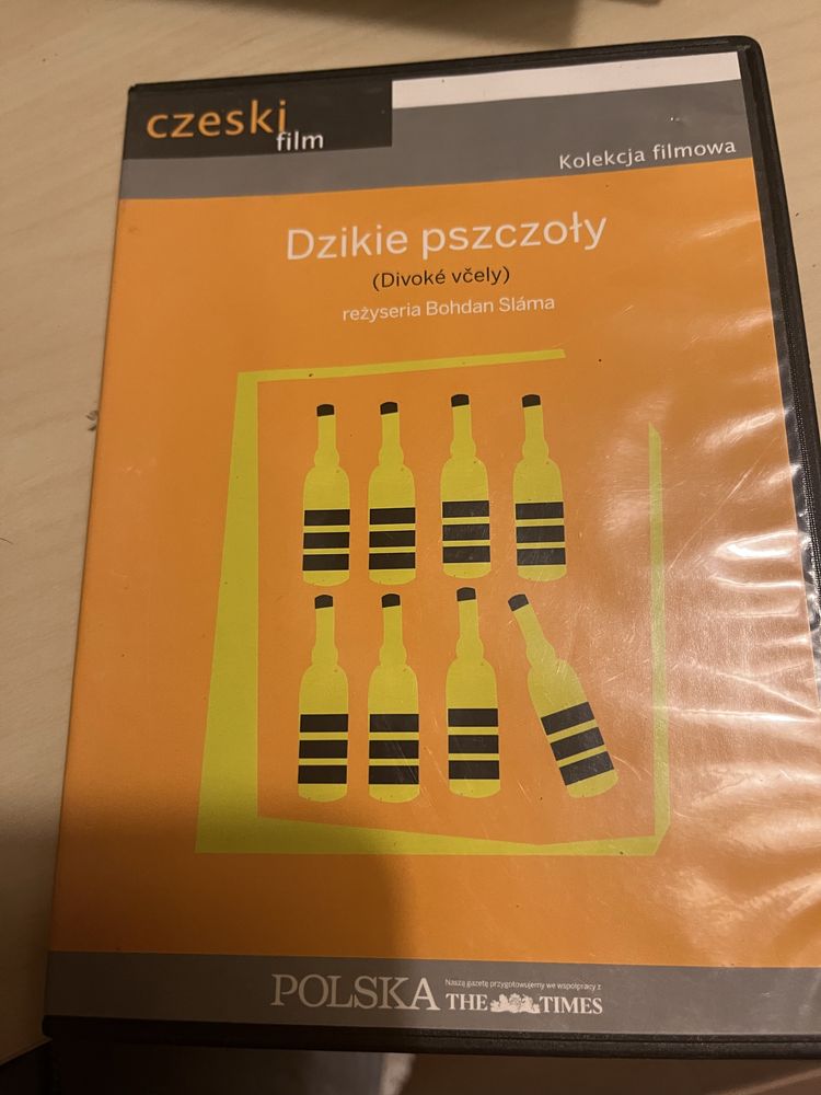Dzikie pszczoły Divoke vcely DTT