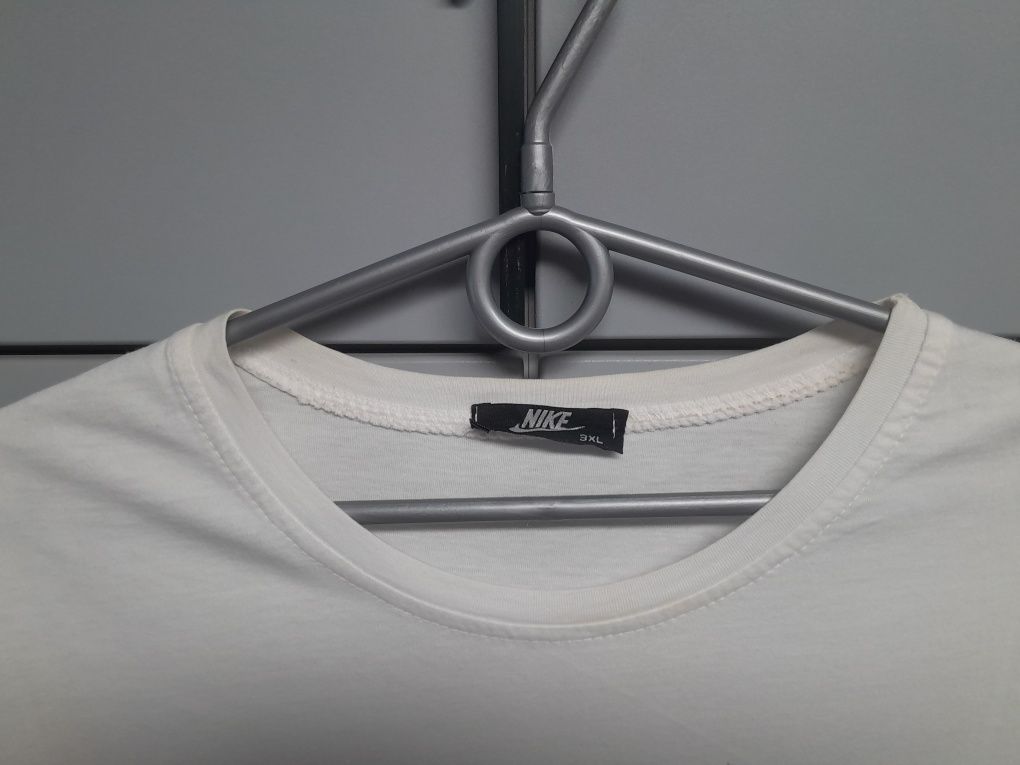 Biała koszulka nike rozmiar XL