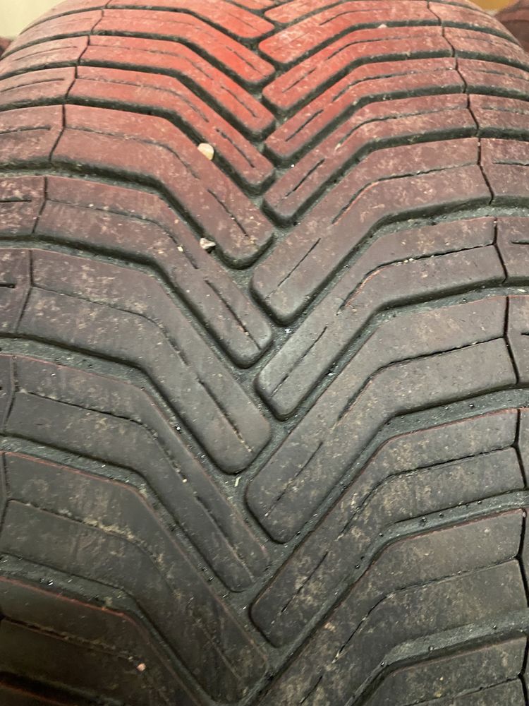 Opony wielosezonowe Michelin CrossClimate R17 2 x 235/45