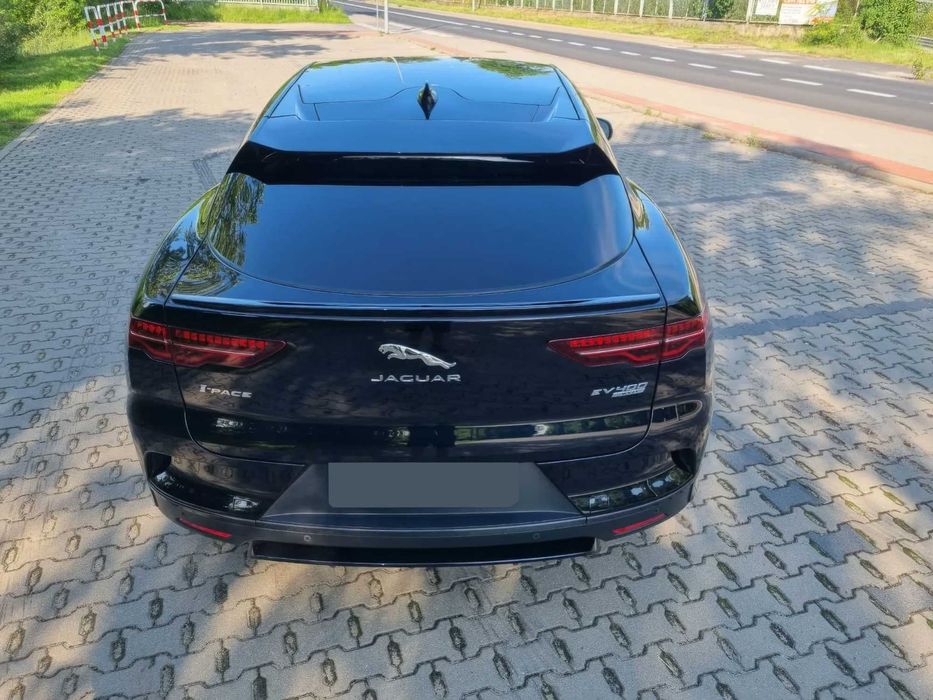 Jaguar I-Pace EV400      2019