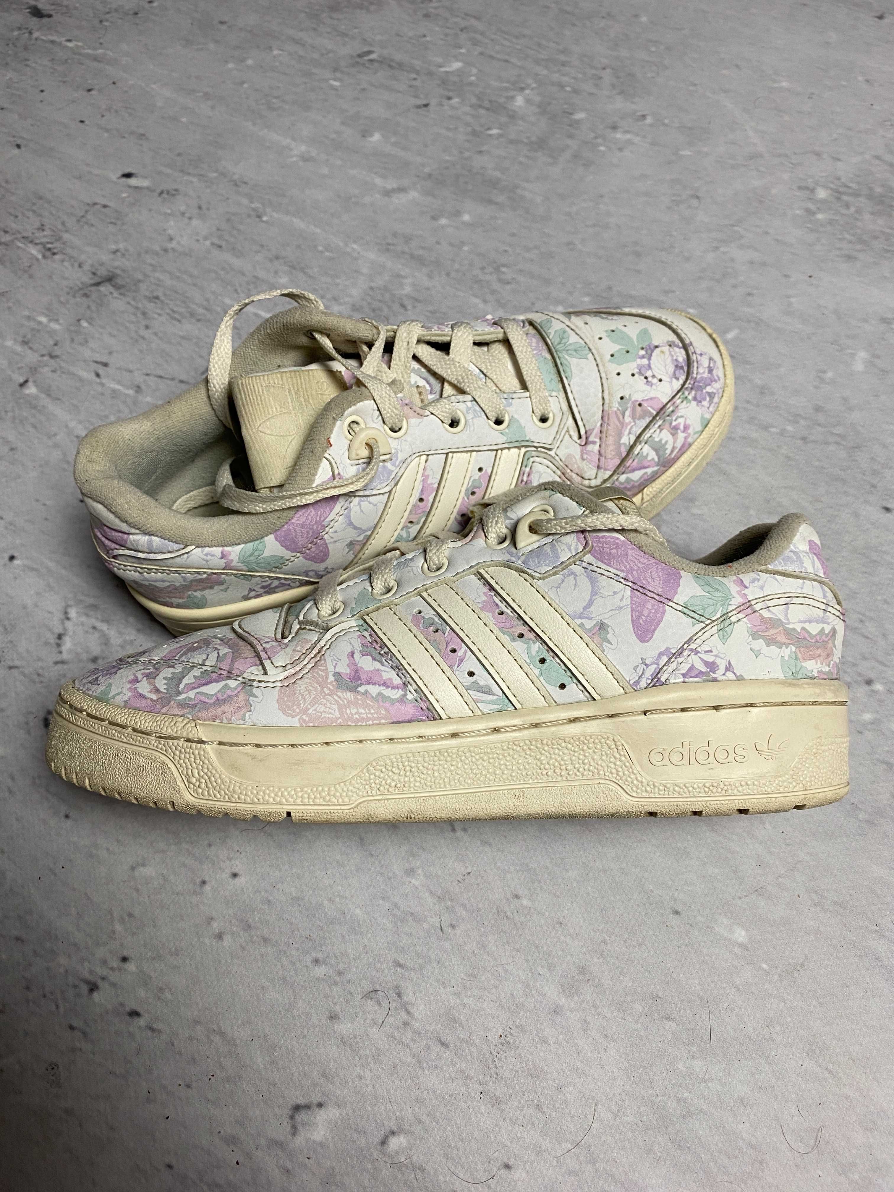 Buty sneakersy damskie Adidas Rivalry Low Porcelain Floral