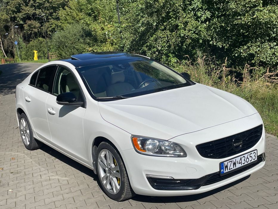 Volvo S60 Volvo S60 2.5 T5 AWD 4x4 254KM Keyless Isofix