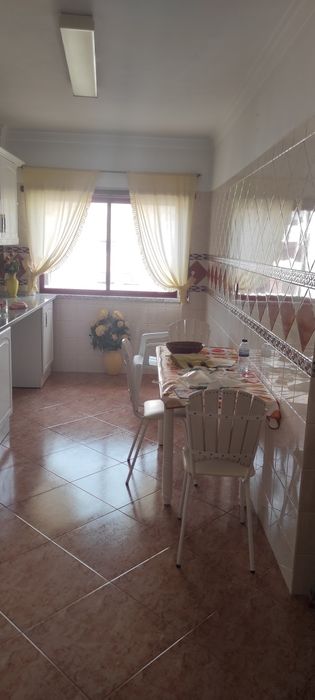 Apartamento T3 com box