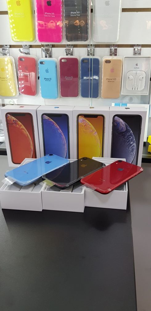 iPhone XR 64Gb Гарантия 12мес