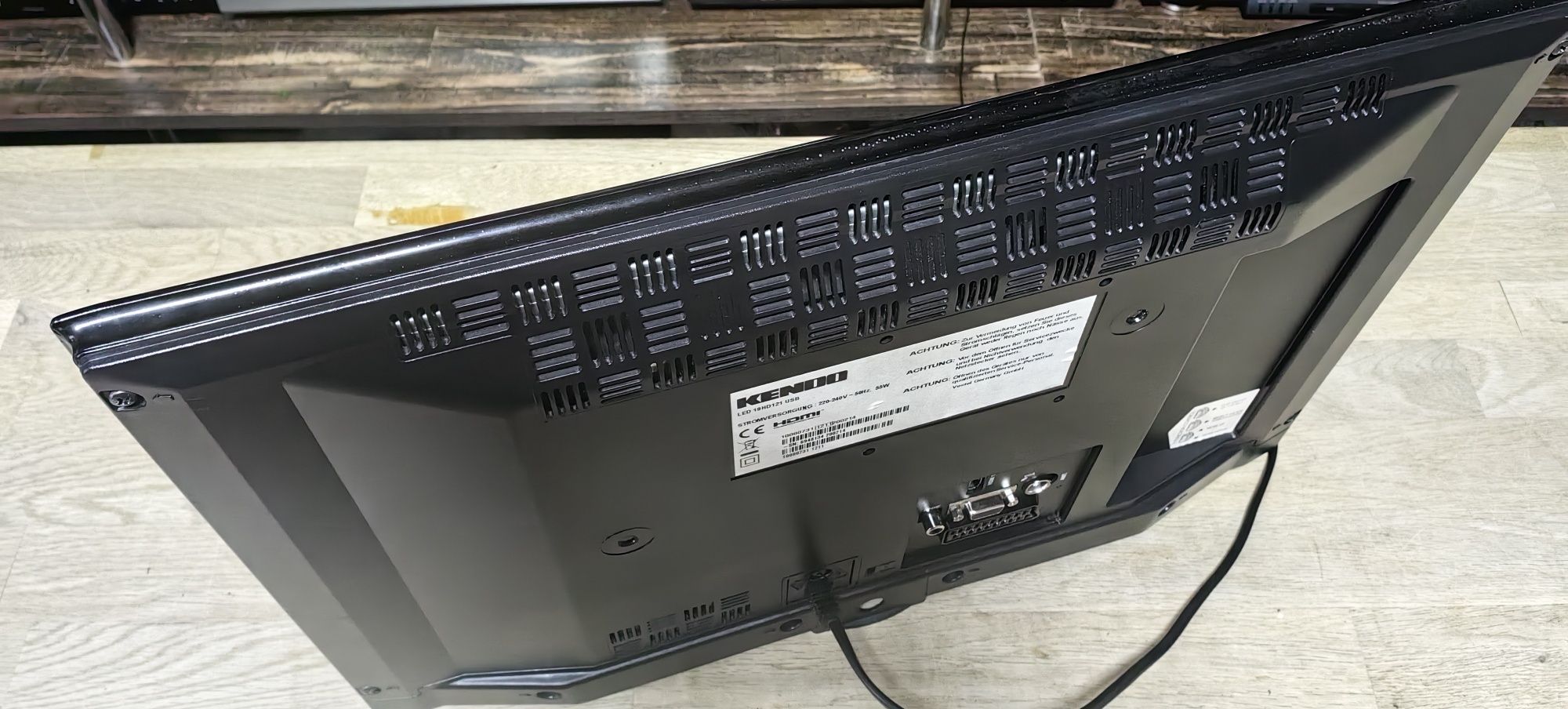 Телевізор Kendo Led 19HD121/HDMI/VGA/пульт
