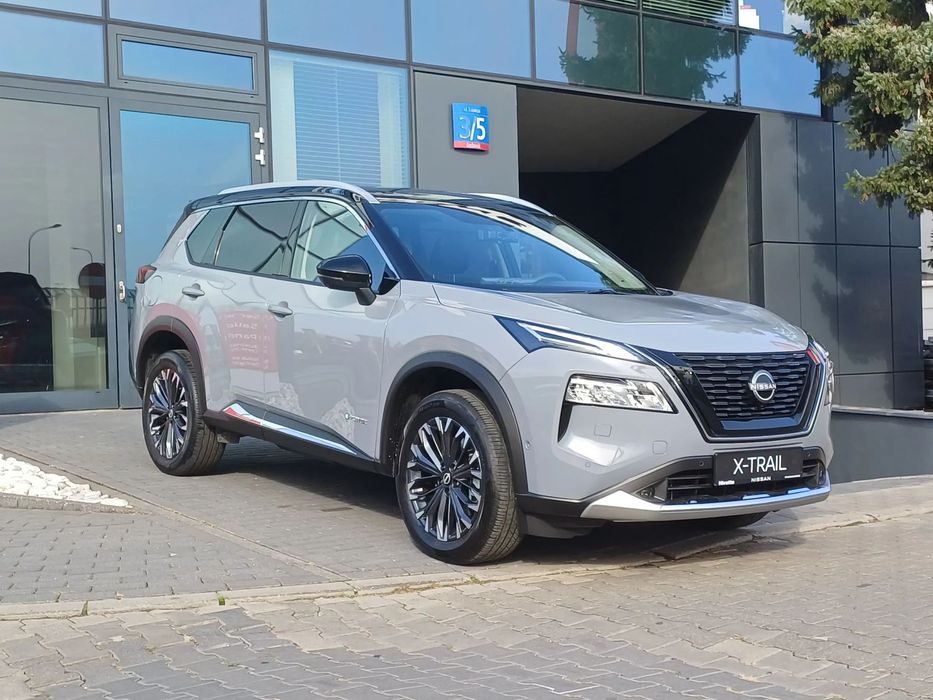 Nissan X-Trail ePower e4orce 213KM AT TEKNA + Pakiet Premium / 7'osobowa
