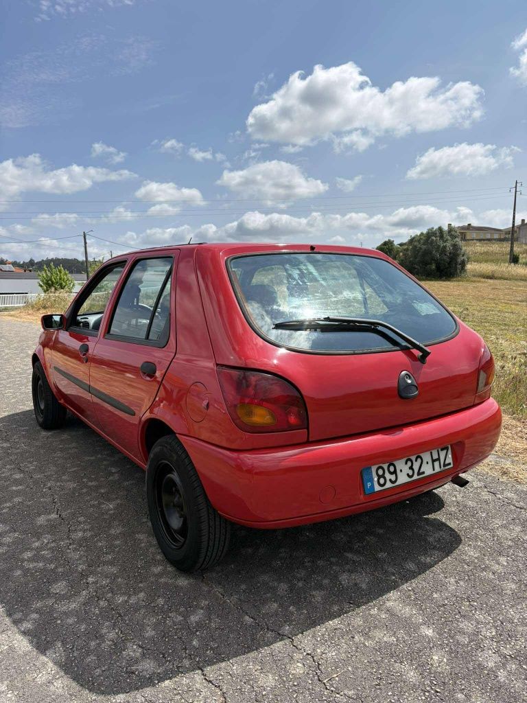 Ford Fiesta Gasolina impecável