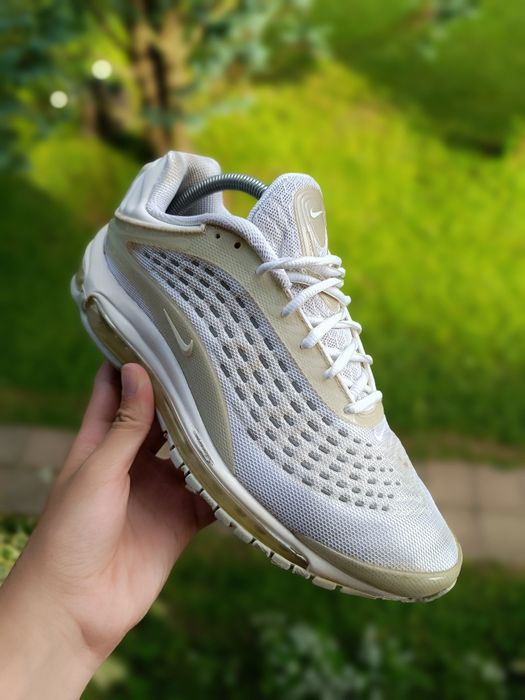 Nike Air Max Deluxe AV2589-100