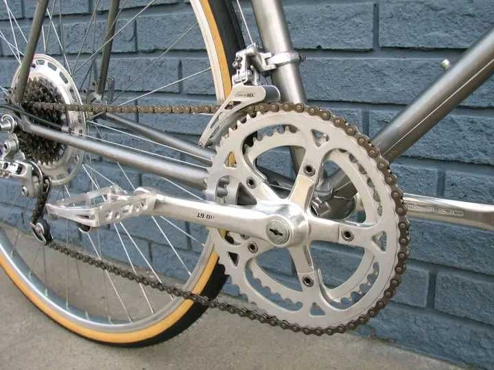 Bicicleta  Fuji Espree VALite vintage clássica  
Tamanho 63