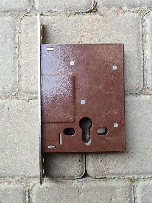 Замок внутренний,новый