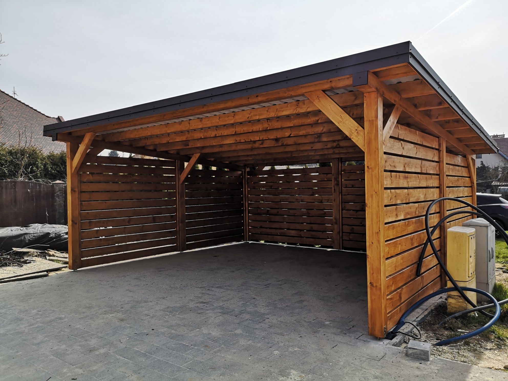 Wiata garażowa drewniana carport altana garaż zadaszenie tarasu