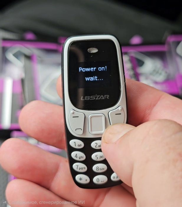 Кнопочний міні телефон 2sim , micro SD